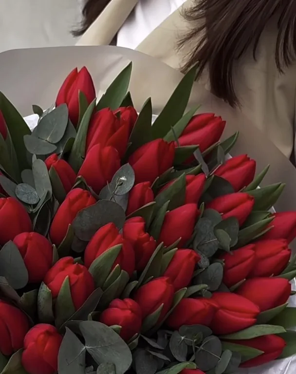 Buchet de flori realizat la comanda